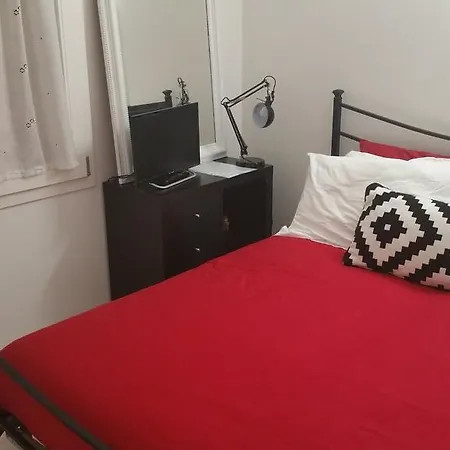 Oda ve Kahvaltı Dafne 4*