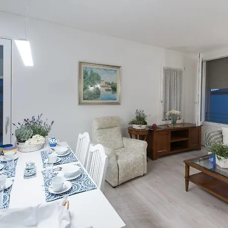 Bed & Breakfast Dafne 4*