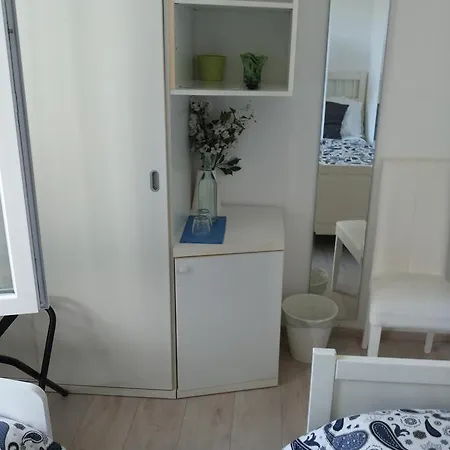 Dafne Couette-café 4*